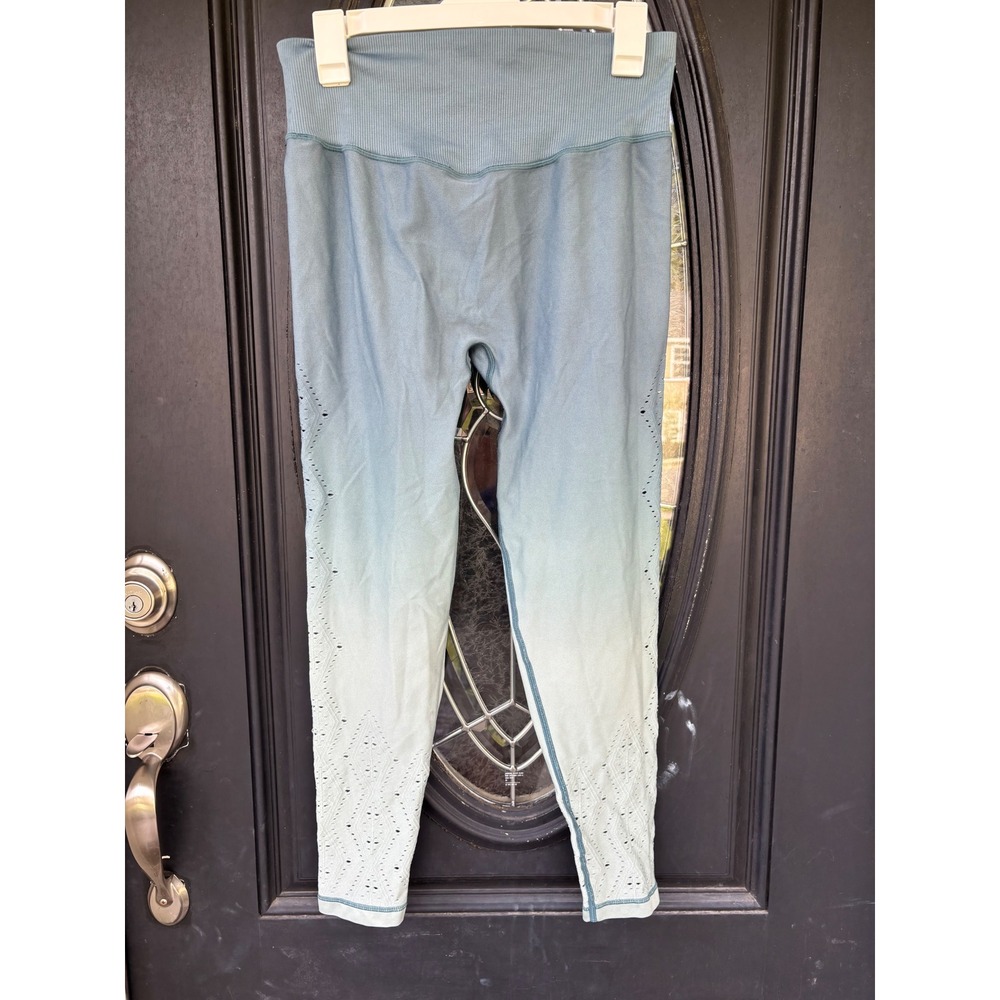 PINK Victoria's Secret Sport Ombre Seamless Bra and Leggings Set Blue Green L - Picture 13 of 15
